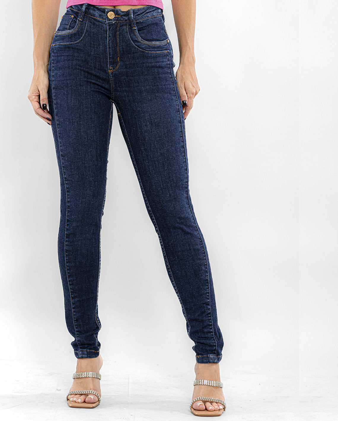 Calça Jeans Feminina Skinny com Recortes Frontais