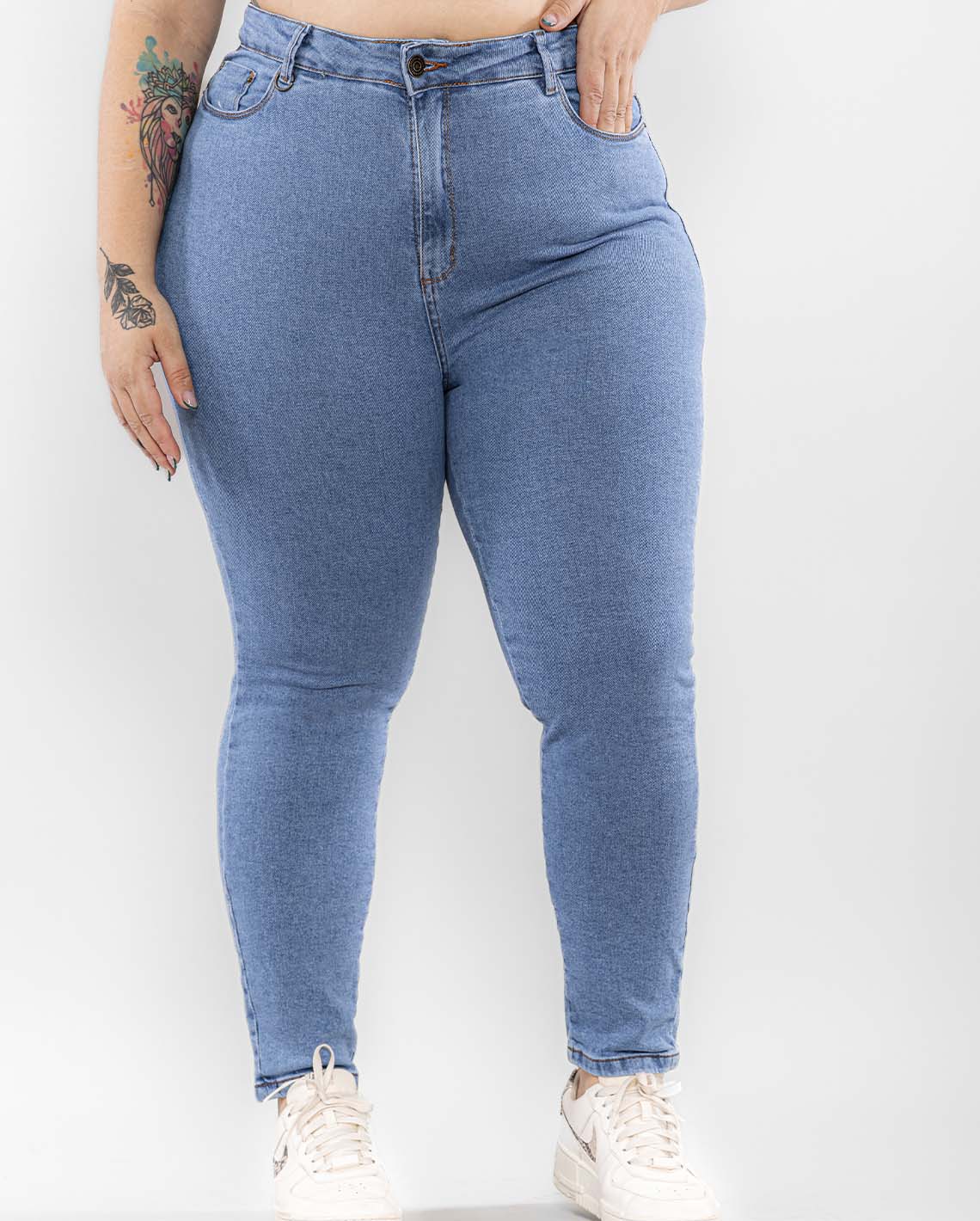 Calça Plus Size Mom Jeans Inês - zuya  Moda Feminina Plus Size com  Essência e Consciência