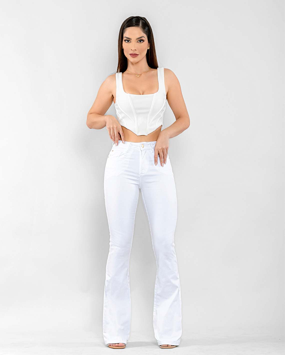 Calca-flare em Feminino - Calças - Cropped flare – Consciencia Jeans 2020 -  B2C